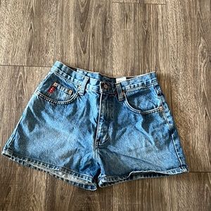 Vintage Size 9 L.E.I. Jean shorts